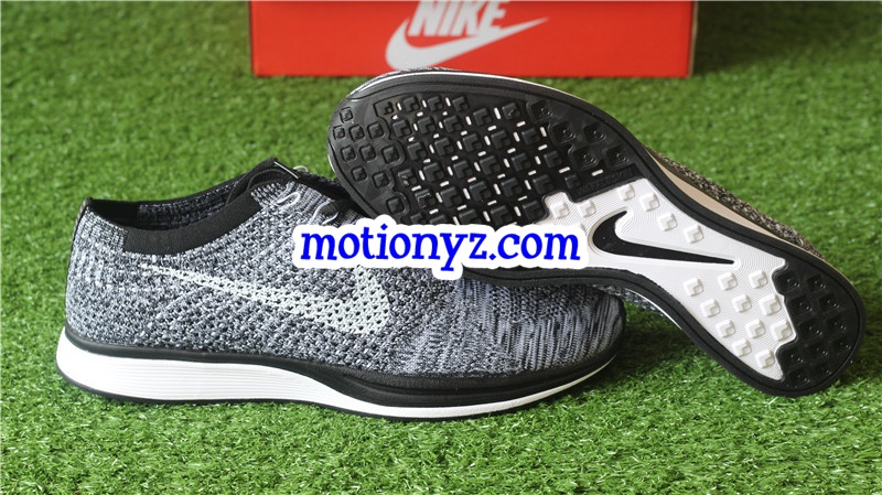 Flyknit Racer Oreo 2.0 Grey